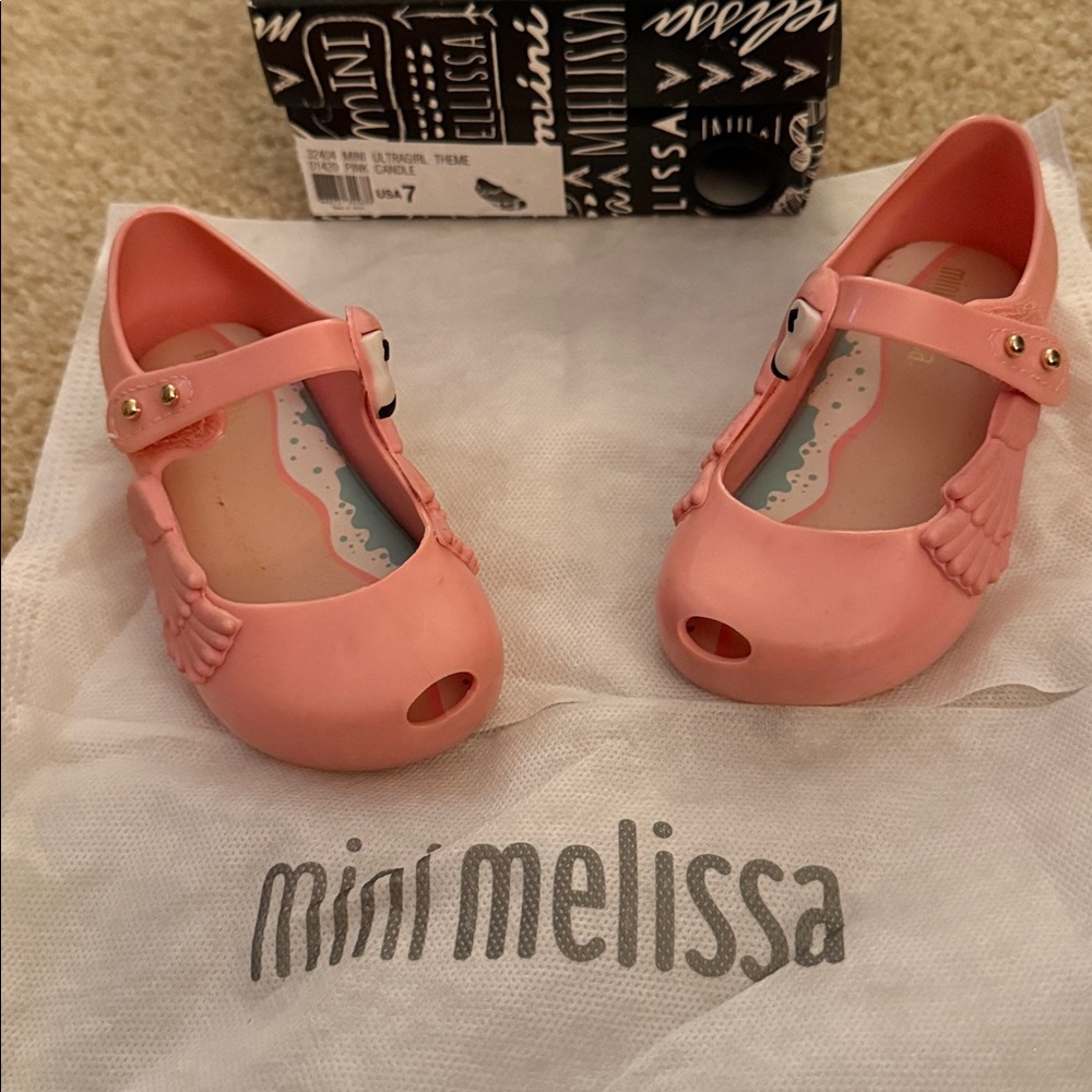 Mini Melissa Ultragirl Pink Candle Size 7, Pre-Owned - Picture 6 of 7